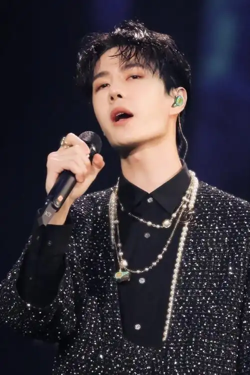 王一博星光大赏##腾讯视频星光大赏#2019年&2020年王一博星光大赏