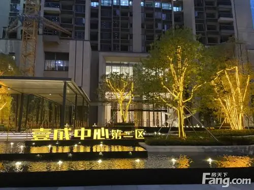 夜色壹城中心2区,诚意登记继续,面积约72-83-95,可以预约过来看下壹成