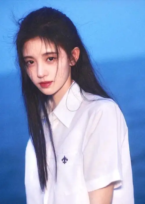 鞠婧祎神仙颜值