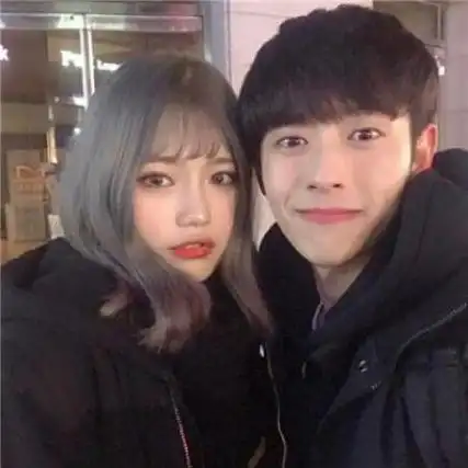 情头一男一女小清新唯美,两个人在一起的幸福-情侣头像