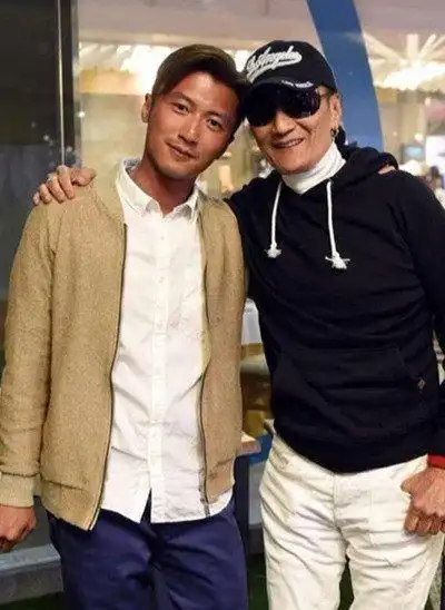 81岁谢贤比儿子谢霆锋还健康硬朗,男性如何保养?