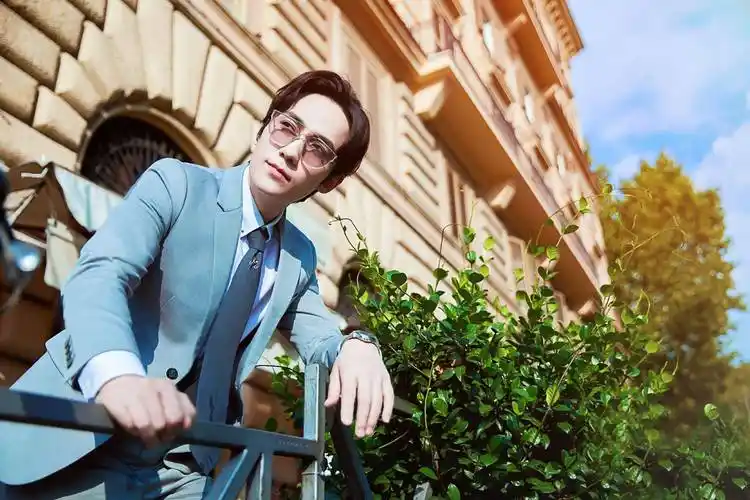 朱一龙隐婚生子女子自夸御夫有术网友这样的老公还需要御