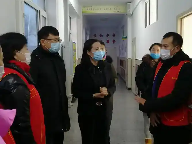 寒冬不冷 因为有你——鹤岗市优秀传统文化促进会为绥滨镇中心校贫困