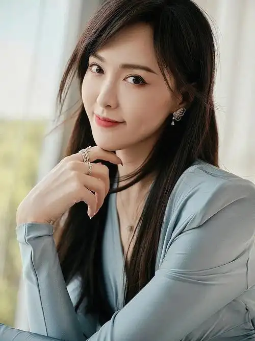 唐嫣最新穿搭分享