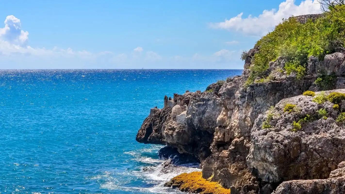 唯美风景海岸岩石高清桌面壁纸