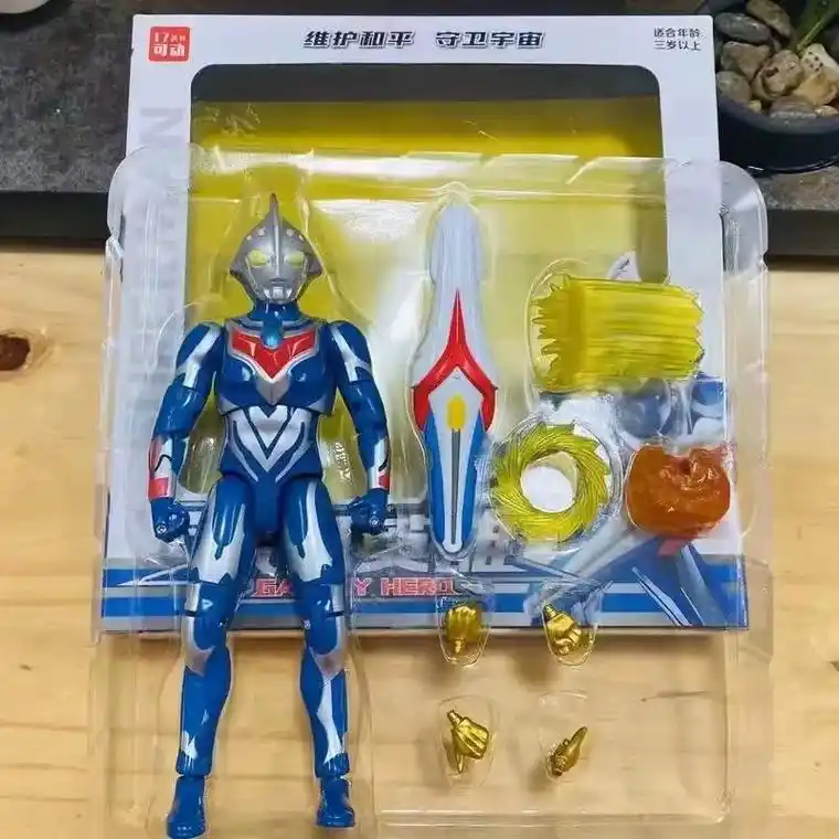 黄金赛罗奥特曼 - 抖音