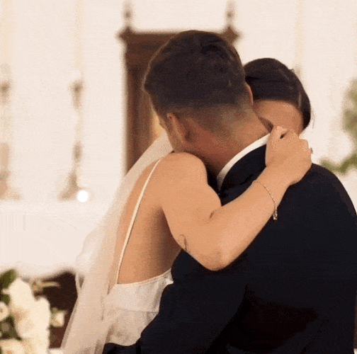 娱乐日报|萧亚轩谈李玟哽咽;李敏镐又发福了;小李子又交25岁女友了?