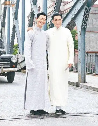 张耀扬净高178 此图周润发忘记内增 周174