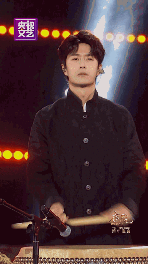 王一博热血国风摇滚##央视跨年晚会