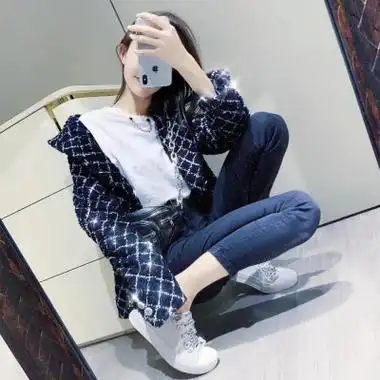 全身照头像女高清图片32张