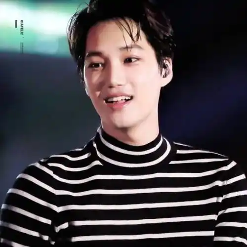 exo成员kai金钟仁被韩国网民选为舞技最佳偶像艺人