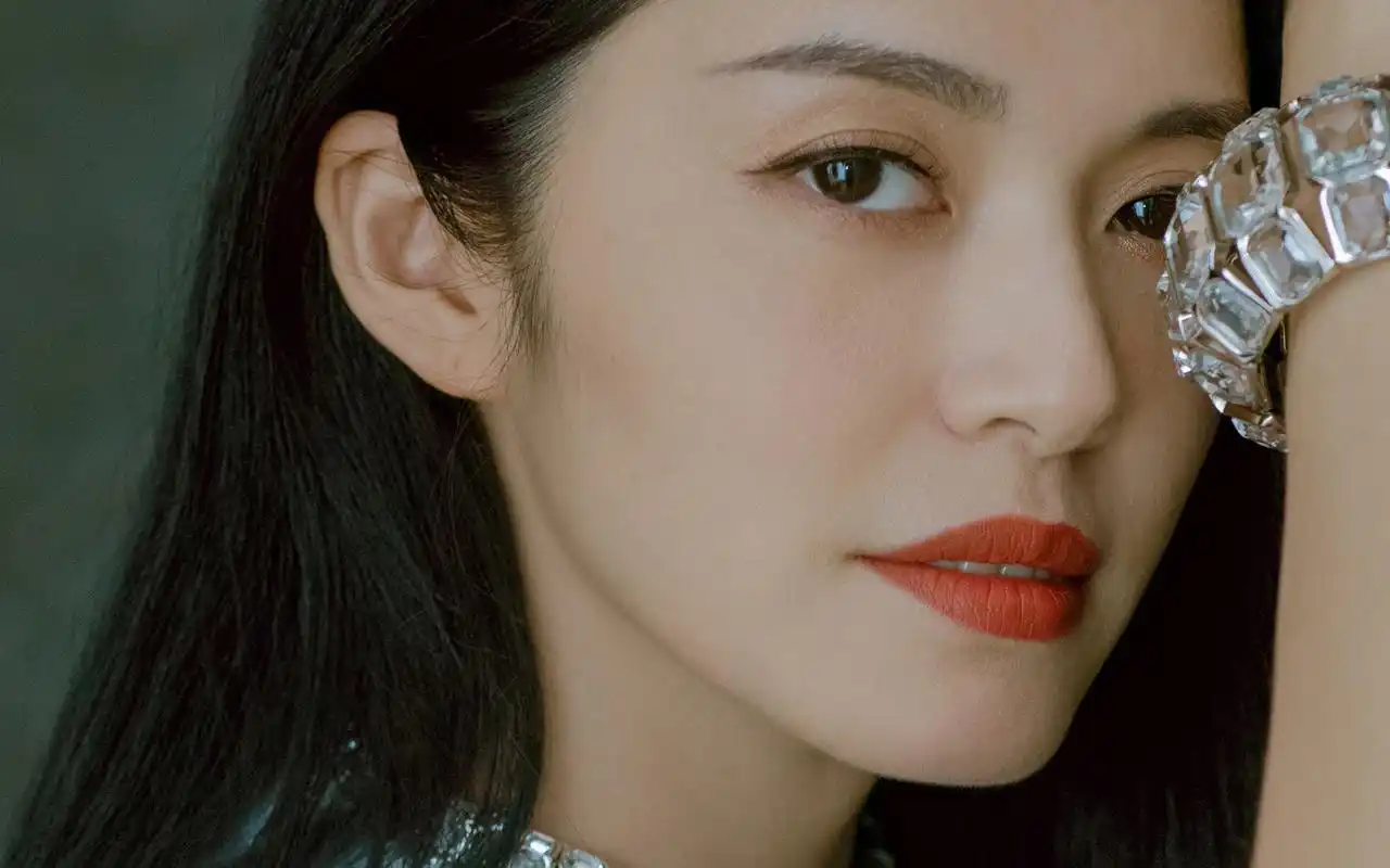 姚晨性感写真图片桌面壁纸