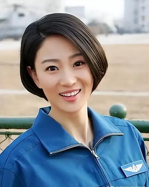 侯梦莎:我这辈子最正确的决定,就是嫁给我的同行丈夫