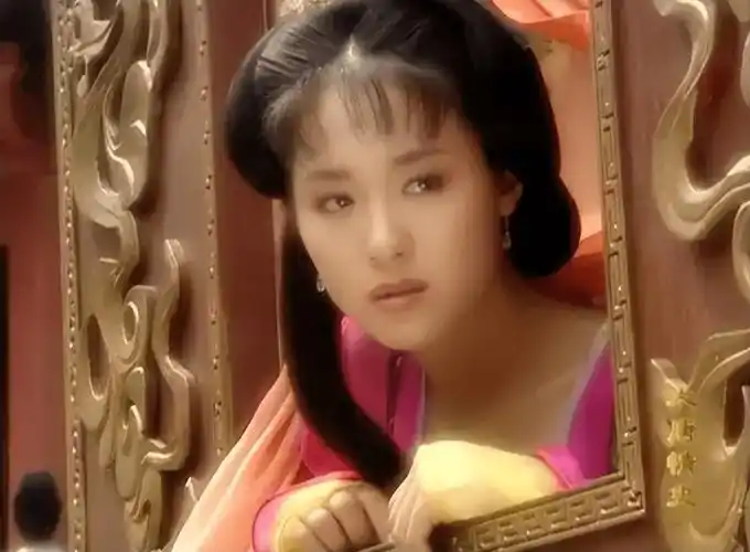 沈傲君与聂远分手16年一个嫁乾隆后裔被宠成宝一个二婚娶粉丝