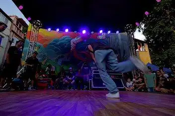 中文网来源:优酷视频官方发布时间:2015-06-2902:55【freeze教学】