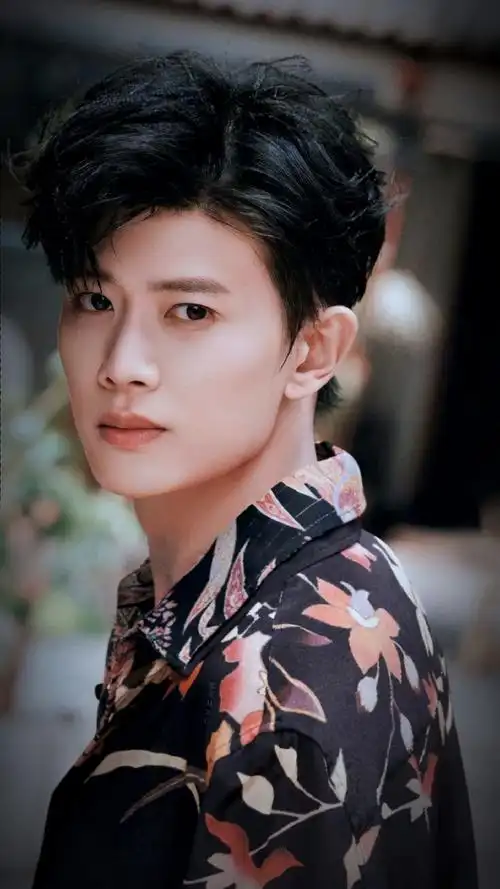 任嘉伦411生日快乐##任嘉伦春暖嘉期岁月相依