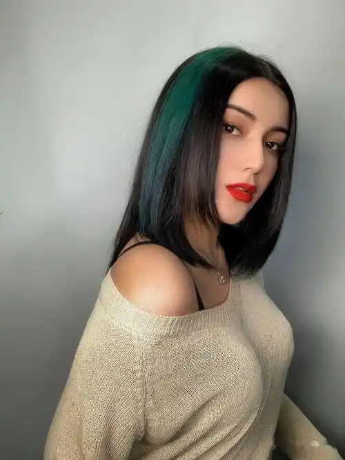 2021流行新趋势发带染