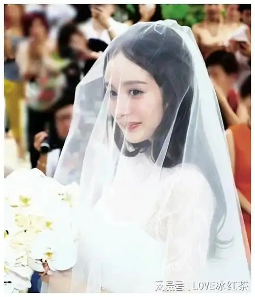 杨幂的婚纱照内娱至今无人超越
