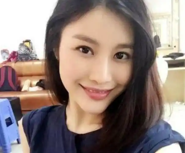 百亿身家黑老大曝光花30万与女星共度春宵一顿饭吃掉80万