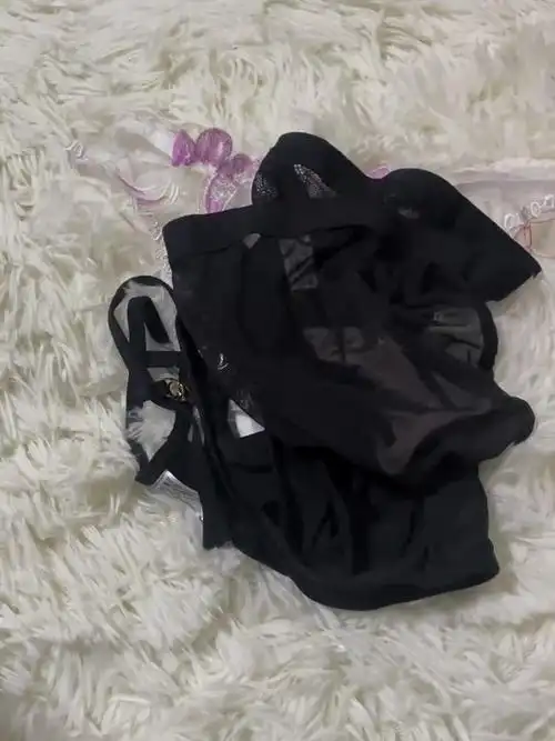 袜子里的酸臭,是今日份的"努力与付出"