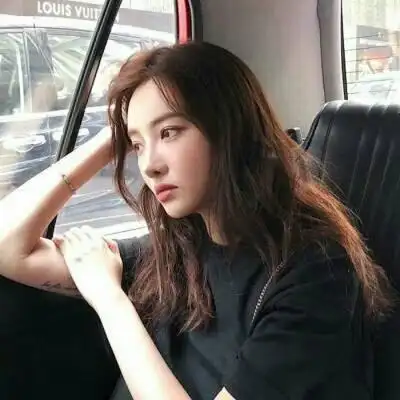 有思念你的人在的地方,就是你的归处,女生头像图片-回车桌面