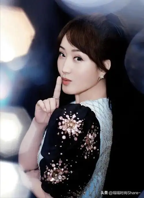 杨钰莹到底有多美第一次上央视时摄制组人员都被她的美貌迷倒