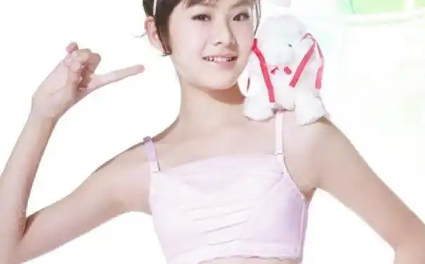 初中女生胸围一般多大初中女生胸部发育了吗图