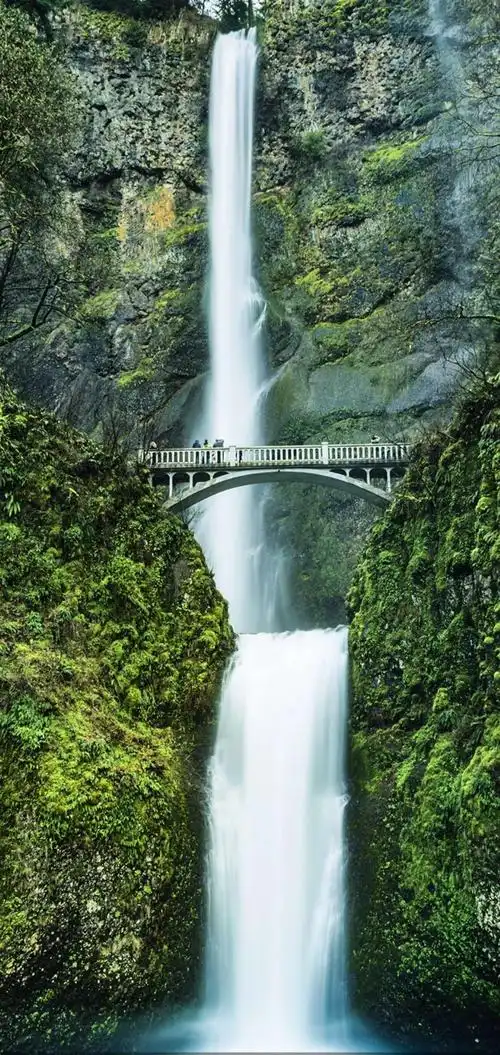 大自然最美的景色也只不过如此-美丽的瀑布