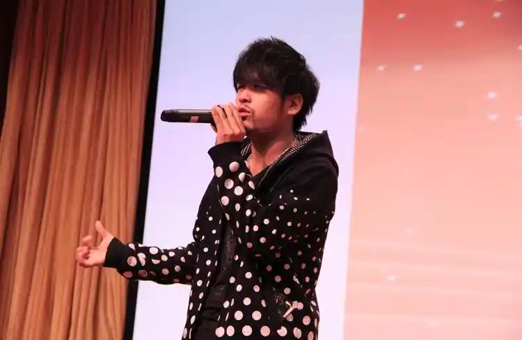 首页 新闻中心实力模仿巨星,《开门大吉》周杰伦模仿秀孙冬,著名歌手