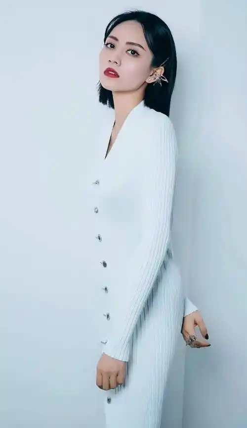 刘惜君好美,不接受反驳_音乐界_外貌_个性