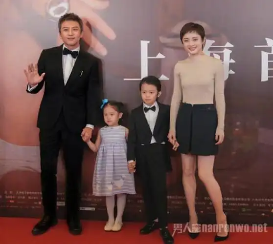 等等吃醋邓超当别人爸爸他是我的爸爸不是他们的爸爸