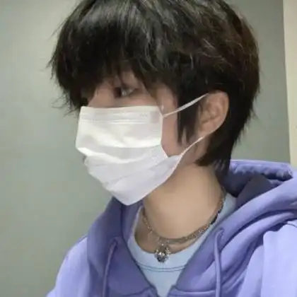 男生头像阳光帅气超清图片