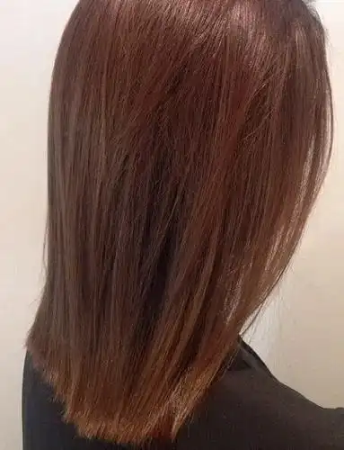 美发学校分享中等分层栗子色具有微妙的亮点