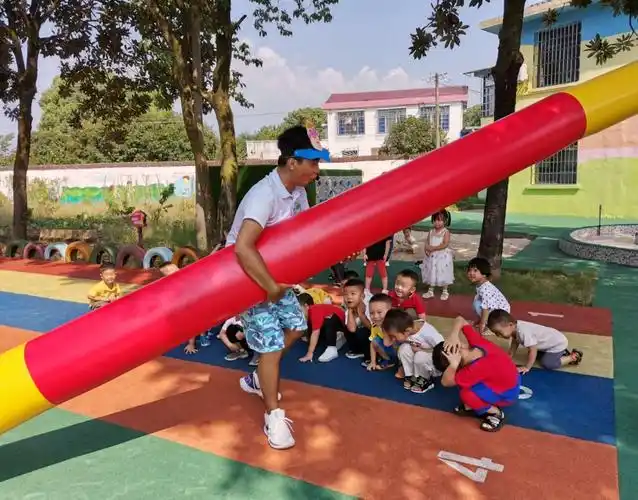 【狮山幼儿园】中二班体能训练课——《金箍棒》