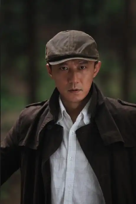 《铁血使命》全国热播 王新爱上角色平民化