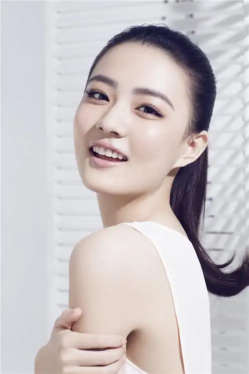 徐璐|徐璐比基尼图片