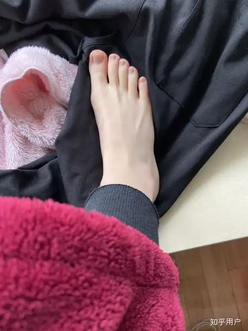 女生的脚可以好看到到啥程度? - 知乎