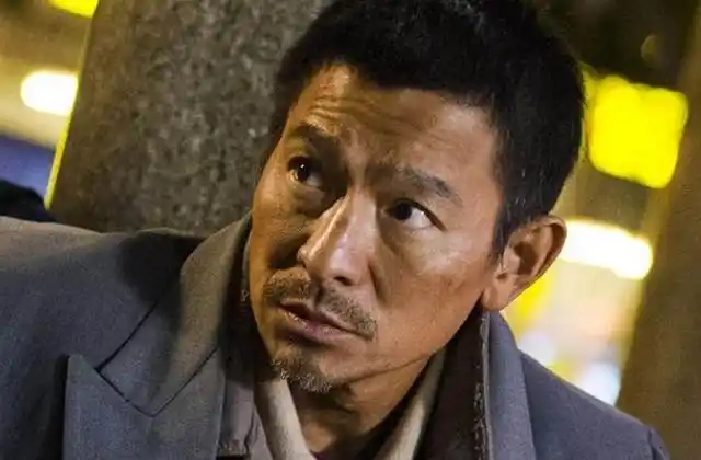 "国民偶像"刘德华,片场吃盒饭见小鲜肉耍大牌,电影失孤背后!