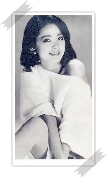 邓丽君的黑白世界--数十老照片记录成长历程