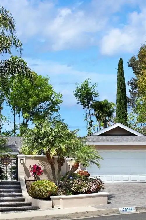 壁纸 热带,树木,别墅,道路 2560x1600 hd 高清壁纸, 图片, 照片