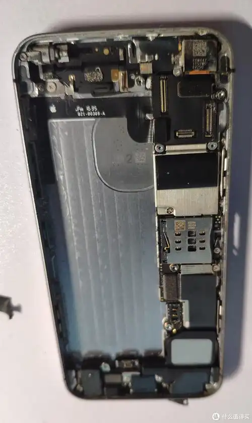 电池拿下后来是这样的