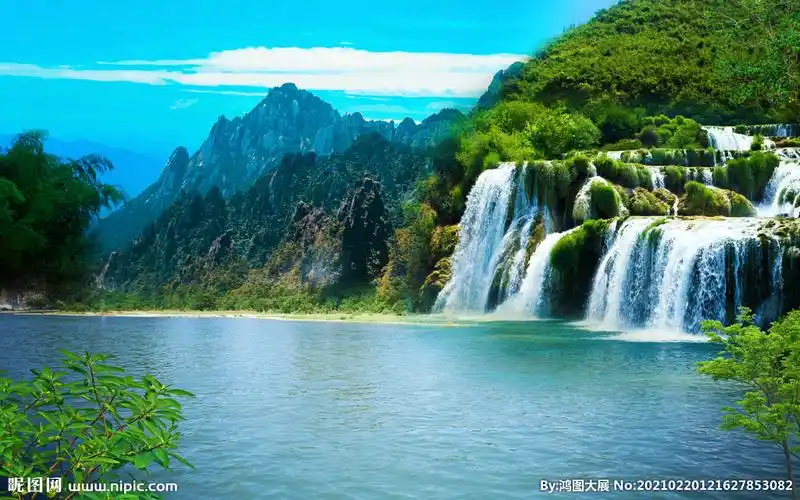 山水风景画流水生财图片