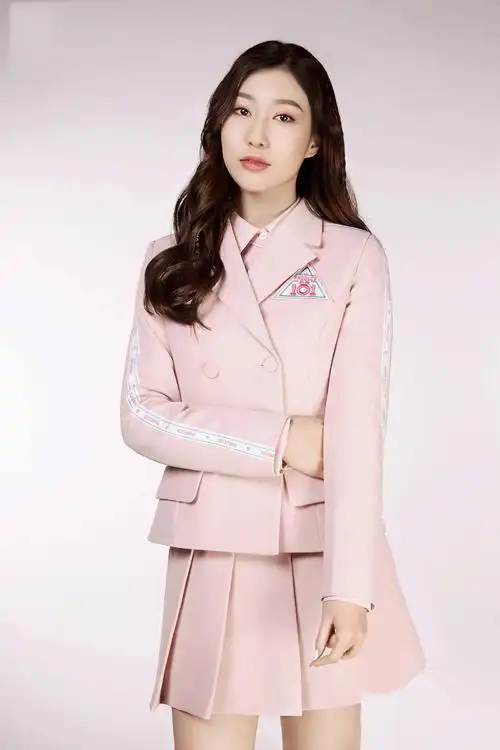 吴映香创造101高清图片