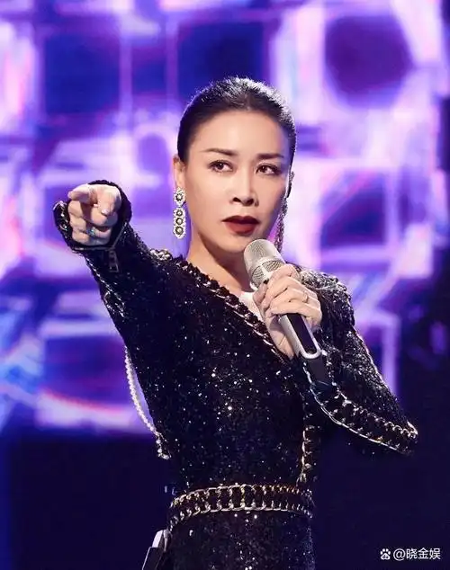 那英春晚(岁月王菲那英春晚)