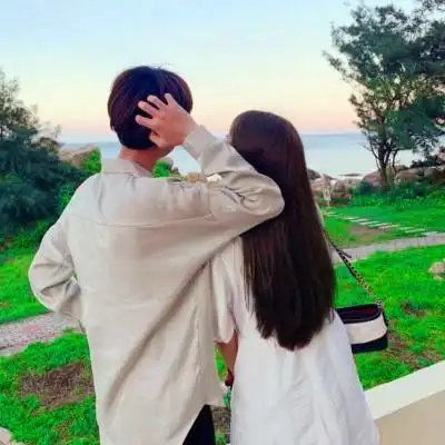 全网最火情侣头像图片两张一对