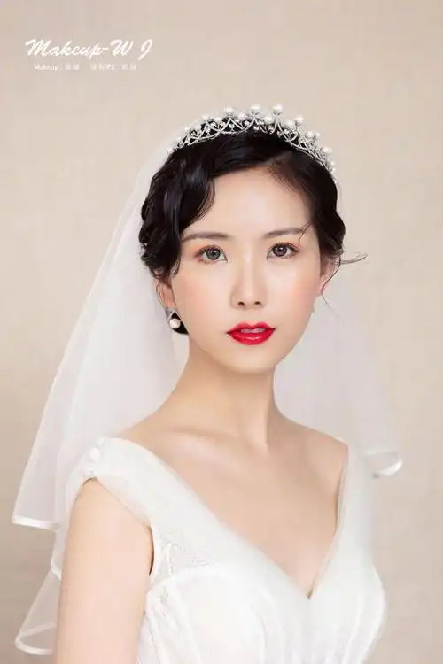 短发新娘77婚纱造型