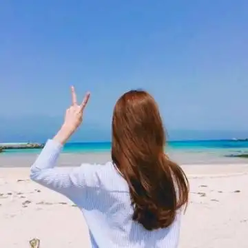 2020女生头像唯美背影长发图片大全 我对你小心翼翼高不可及