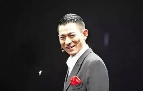 芒果"杠"番茄:《哥哥》遇强敌,刘德华主持,嘉宾大多来自一线_节目