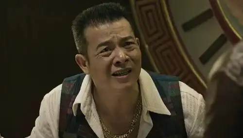 香港四个坏人的真性情第三位教育儿子爱国第四位面恶心善