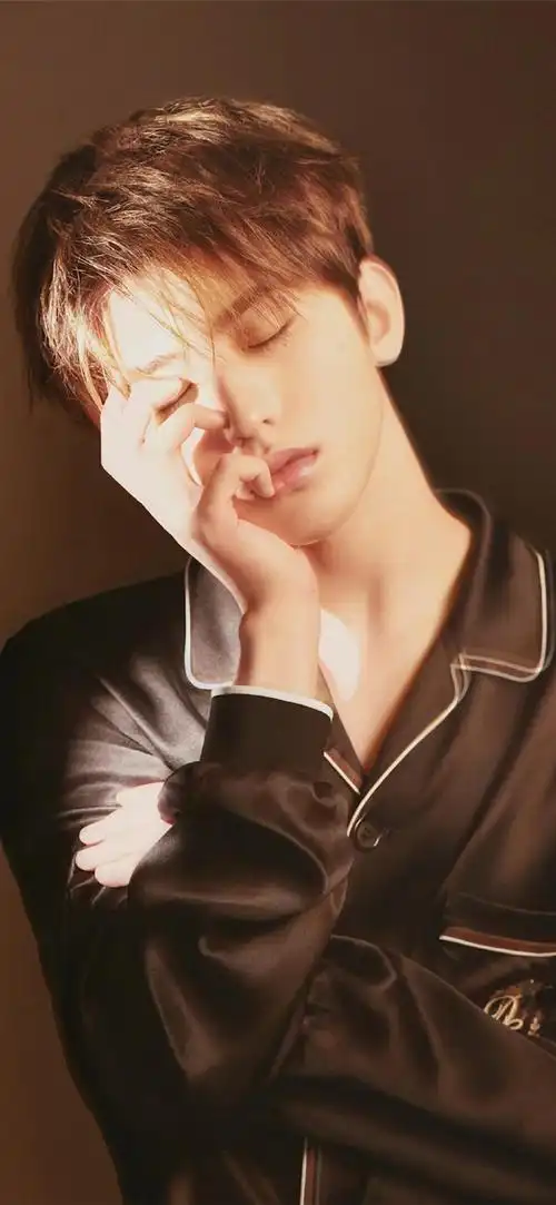 酷炫吊炸蔡徐坤锁屏壁纸